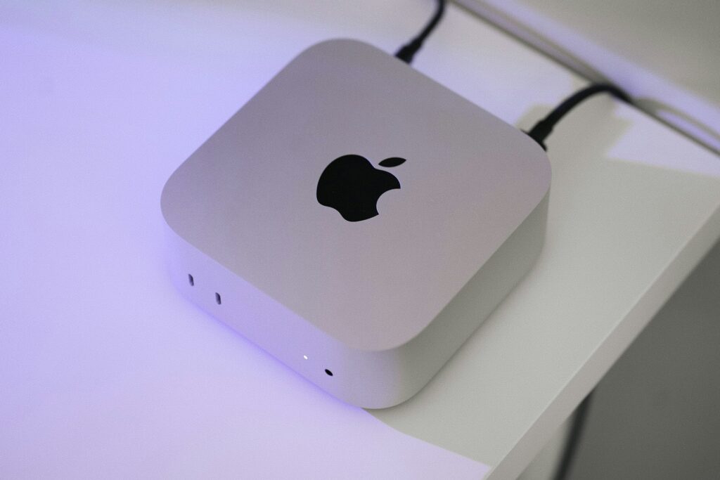 Apple Cloud Services